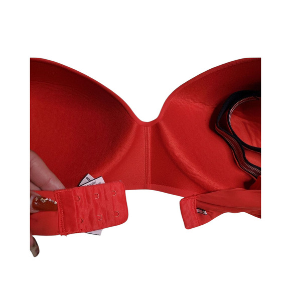 Victoria's Secret T-Shirt Bra Size: 36DD - Picture 7 of 7